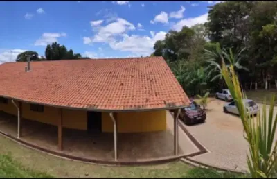 Chácara 5500 m²/ casa ampla avarandada/ 5 dorm/ espaço gourmet/ mairinque