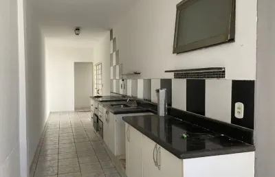 Casa térrea com 3 dorm./ suíte/ 2 vagas/ wanel ville v