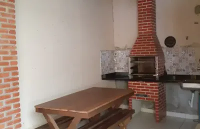 Casa térrea com 1 dorm./ área gourmet/ edícula/ ac. av. ipanema/ só r$ 200 mil