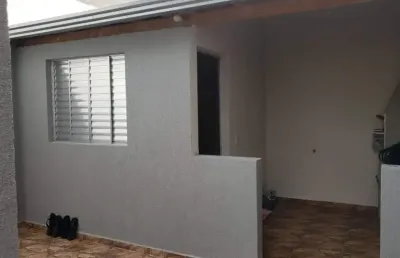 Casa térrea à venda/ 2 dorm./ área gourmet/ pq. são bento/ só r$ 275 mil