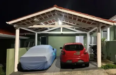Casa térrea em condomínio à venda/ 3 dorm./ 3 wc´s/ 2 vagas/ caguassu