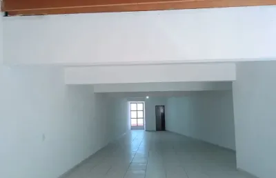 Salão comercial 200 m² na vila barão/ grande visibilidade/ aluguel r$ 3.500,00