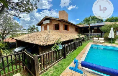 Casa em condomínio fechado com 4 quartos à venda na Avenida Maria Thereza da Costa Naufal, Parque das Laranjeiras, Itatiba