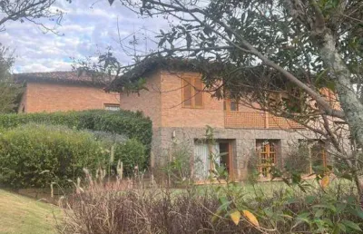 Fazenda da grama - locação ou venda - linda casa terrea com 6 suites