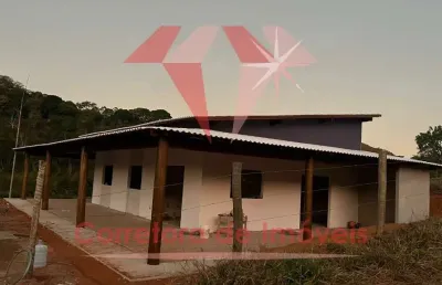 Casa com 3 quartos à venda no distrito timbui, fundão  por r$ 650.000