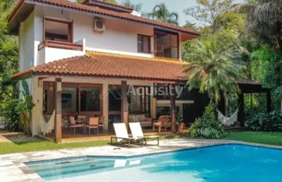 Casa a venda no condomínio praia do iporanga  -  guarujá
