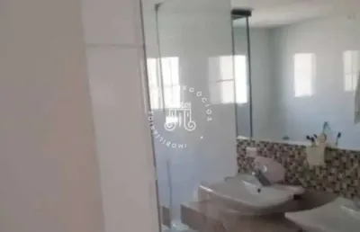 Casa à venda com 05 suítes (01 suíte master) localizado no condomínio serra dos cristais, bairro serra dos lagos (jordanésia) em cajamar-sp.
