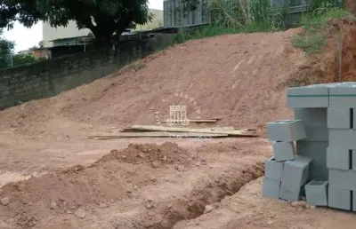 Terreno à venda na Rua João Barbosa, s/n, Jardim do Lago, Jundiaí