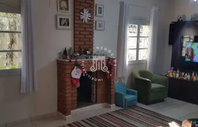 Casa à venda com edícula e 04 dormitórios (1 suíte) localizado no bairro vila progresso em jundiaí-sp.