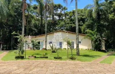 Chacara à venda 05 quartos - serra do japi - reserva da serra ermida - jundiai/sp.
