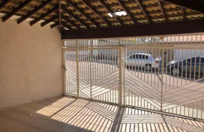 Casa com 3 quartos à venda na Rua Ernesto Ermani, 57, Jardim Marambaia, Jundiaí