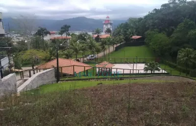 Terreno com vista para o mar em condominio de alto padrão!