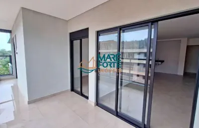 Oportunidade! apartamento recém entregue com duas suítes a 5 minutos a pé da praia!