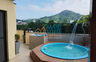 Cobertura duplex com uma linda vista para a mata atlântica!