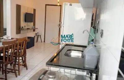 Apartamento mobiliado com piscina e quadra poliesportiva!