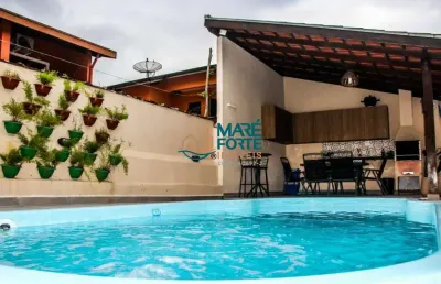 Casa de condomínio fechado ( mobiliada ) em ubatuba sp