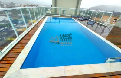 Apartamento com 2 dormitórios, 300 metros da orla do centro