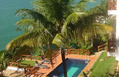 Linda casa de costeira com vista para o mar e para a ilha anchieta!