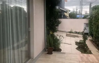 Casa com 3 quartos à venda na Rua Teresópolis, 123/133, Parque da Matriz, Cachoeirinha