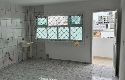Apartamento de 1 dormitório para locação anual no centro de balneário camboriú