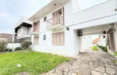 Venda de apartamento com dois dormitorios na rua gaurama.