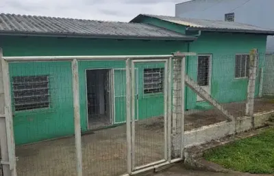 Casa com 2 quartos para alugar na lima e silva, 192, vila vista alegre, cachoeirinha, 80 m2 por r$ 1.100