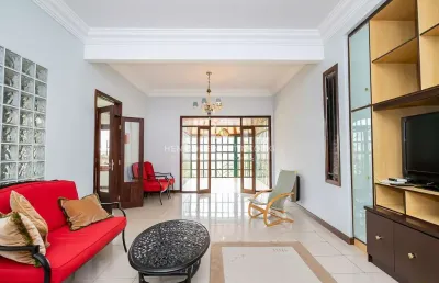 Casa com 5 dormitórios, 13 vagas, quintal e edícula à venda em santa felicidade, curitiba, pr