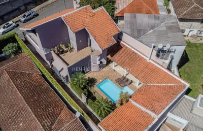 Casa de luxo no ecoville: conforto e estilo com vistas panorâmicas