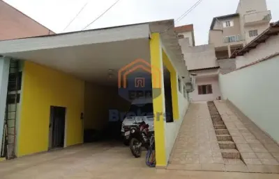 Casa com 2 quartos à venda na R. Florindo Zambon, Cidade Nova, Jundiaí
