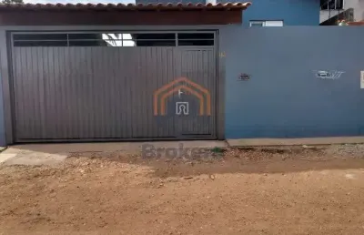 Casa com 2 quartos à venda na Rua Trinta E Dois, Jardim Primavera, Jarinu