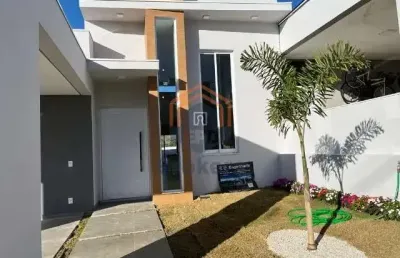 Casa com 3 quartos à venda na Rua Vitória, 264, Jacaré, Cabreúva