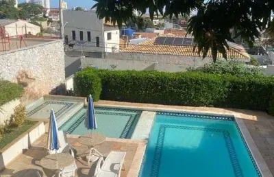 Apartamento com 150 metros quadrados localizado no edificio burle max, proximo da avenida mato grosso