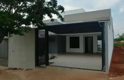 Casa com 3 quartos à venda no Jardim Espanha, Maringá 