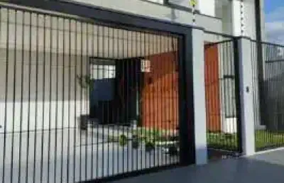 Casa com 3 quartos à venda no Jardim Munique, Maringá 