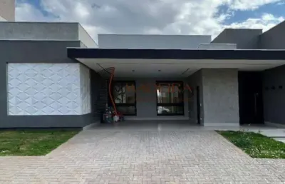 Casa com 3 quartos à venda no Jardim Alvorada, Maringá 