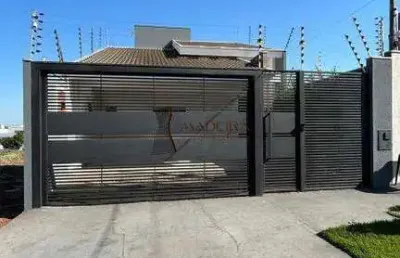 Casa com 3 quartos à venda no Jardim Munique, Maringá 