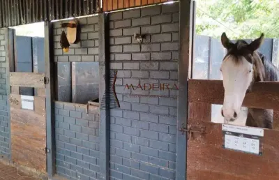 Haras alto padrão a venda para pessoas exigentes 2 alqueires.
