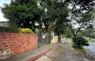 Terreno à venda no Conjunto Residencial Ney Braga, Maringá 