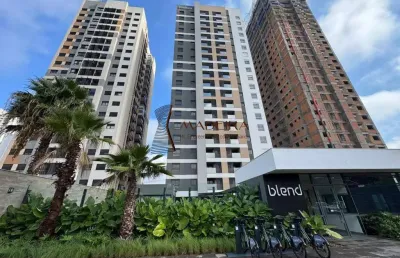 Apartamento à venda na Zona 08, Maringá 