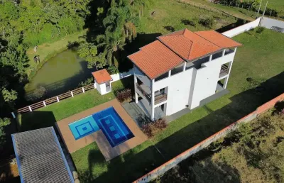 Chácara / sítio com 4 quartos para alugar no recanto caeté, são josé dos campos  por r$ 4.000