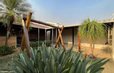 Casa à venda na Avenida, Residencial Cambuy, Araraquara