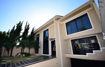 Casa com 4 quartos à venda na Rua Pedro Demeterco, Jardim das Américas, Curitiba