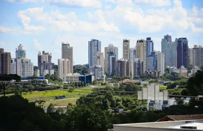 Apartamento alto padrão semi-mobiliado para venda em santo inácio curitiba-pr