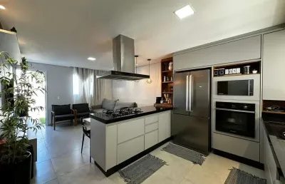 Casa em condomínio fechado com 3 quartos à venda na avenida expedito quartieri, 1300, mirante, mogi mirim por r$ 550.000