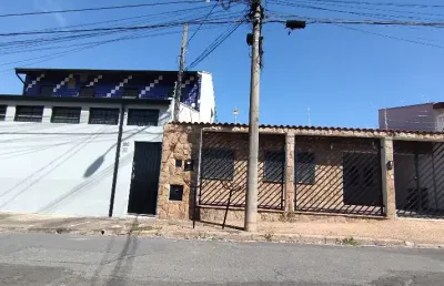 Casa com 2 quartos para alugar na Rua Uruguai, Jardim Nova Europa, Campinas