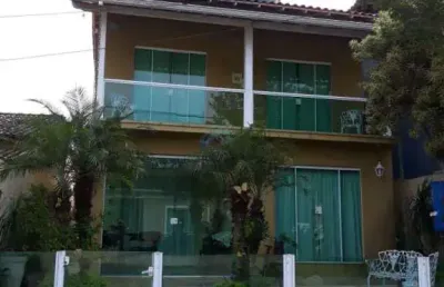 Casa em condomínio fechado com 3 quartos à venda na rodovia amaral peixoto, várzea das moças, niterói, 150 m2 por r$ 630.000