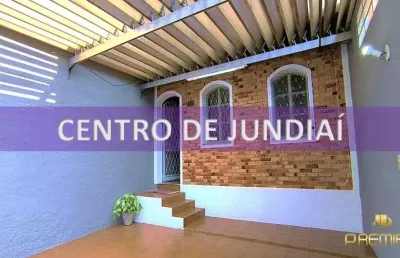 Casa à venda com 3 quartos (1 suíte) e 2 garagens cobertas no centro de jundiaí sp