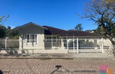Casa com 3 quartos à venda na rua orleans, --, américa, joinville por r$ 2.250.000