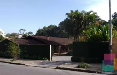 Casa com 3 quartos à venda na rua germano wetzel, --, bom retiro, joinville por r$ 1.300.000