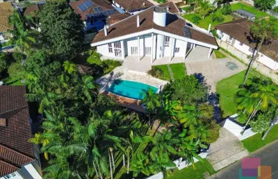 Casa com 4 quartos à venda na rua joão krisch, --, glória, joinville por r$ 2.700.000